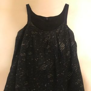 Gap Tank Size Small